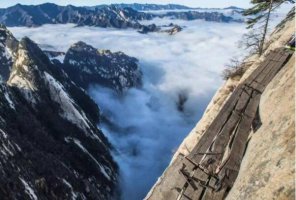 全球十大恐怖悬崖步道 中国上榜三个 你敢去哪个